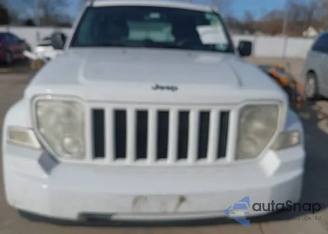2011 Jeep Liberty Sport from USA, damaged, VIN 1J4PN2GK0BW586583